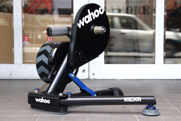 ワフー Wahoo キッカー KICKR V6 ダイレクトドライブ スマートトレーナー ローラー台 【横浜店】