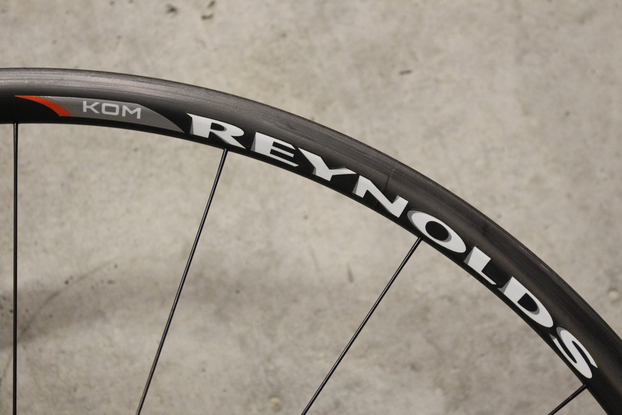 REYNOLDS カーボンホイール　チューブラ　10s レイノルズ REYNOLDS KOM カーボン チューブラー ホイールセット