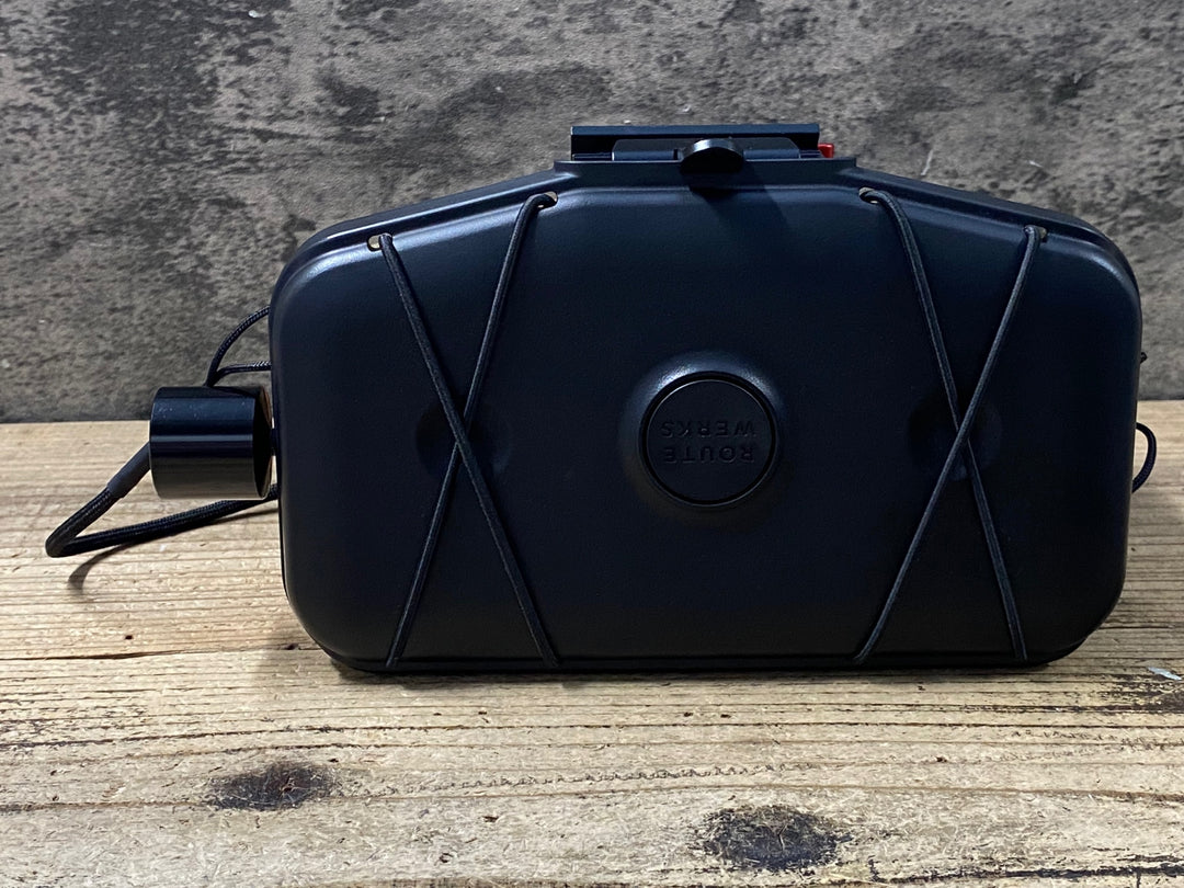 KO671 ROUTE WERKS The Handlebar Bag ハンドルバーバッグ