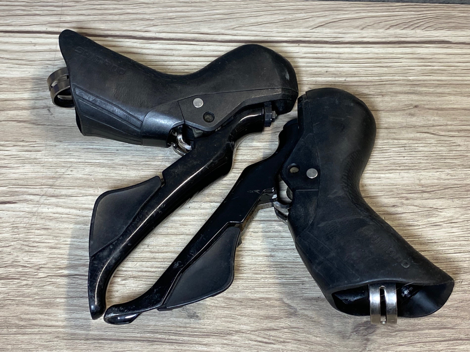 JQ038 シマノ SHIMANO 105 ST-R7020 STIレバー 2x11S 油圧 ※ネーム