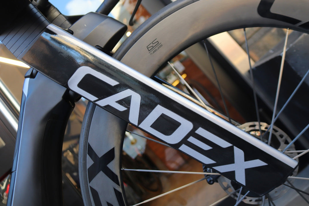 カデックス CADEX TRI 2025モデル XXSサイズ シマノ アルテグラ R8170 12S Di2 カーボン トライアスロンバイク 【東京南麻布店】
