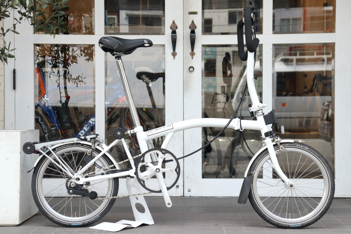 ブロンプトン BROMPTON M6R 2013 ホワイト 2×3S 16インチ 折り畳み小径車 ミニベロ 【横浜店】 – BICI AMORE  ONLINE STORE