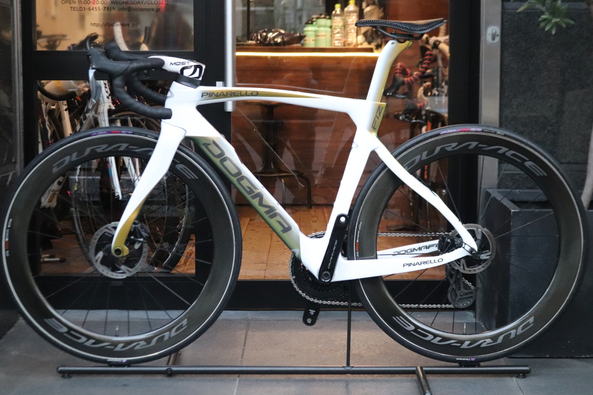 ピナレロ PINARELLO ドグマ DOGMA F12 DISK WHITE TDF 2020モデル 515