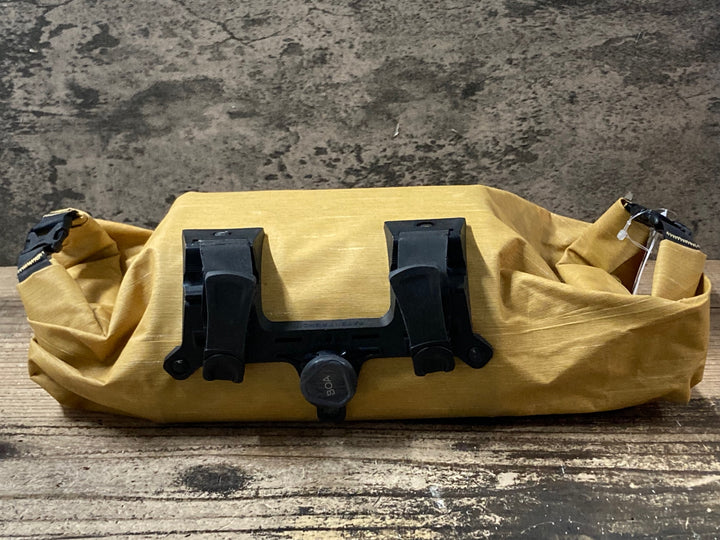 JX818 EVOC HANDLEBAR PACK BOA L ハンドルバーバッグ