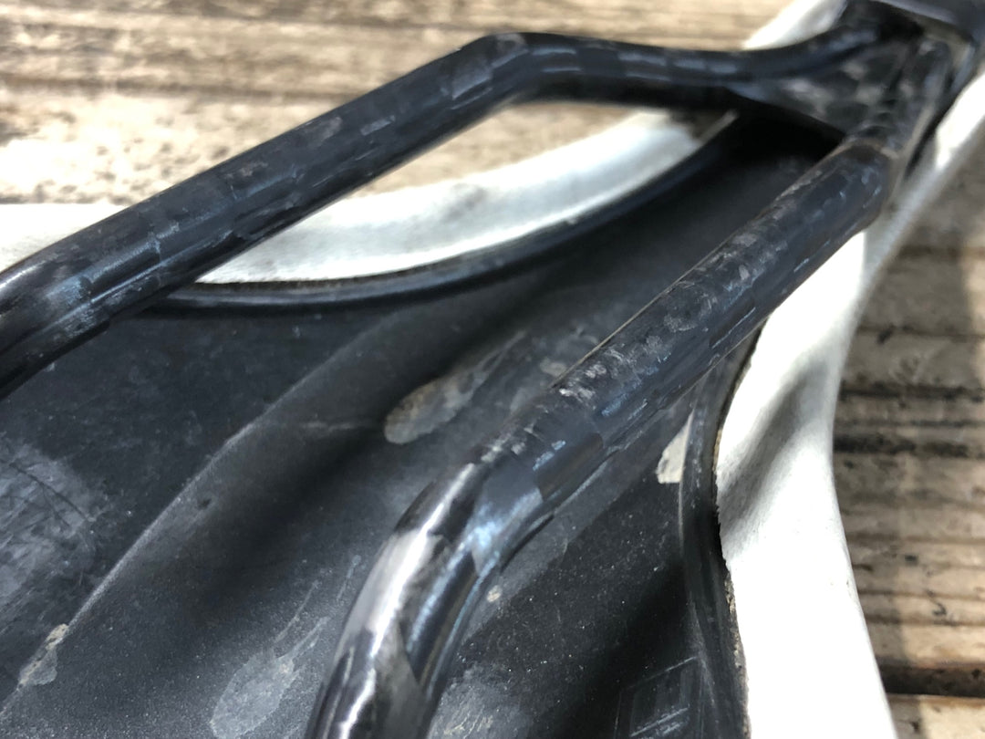 KD380 セライタリア selle italia SLR XP サドル 白 132mm カーボンレール