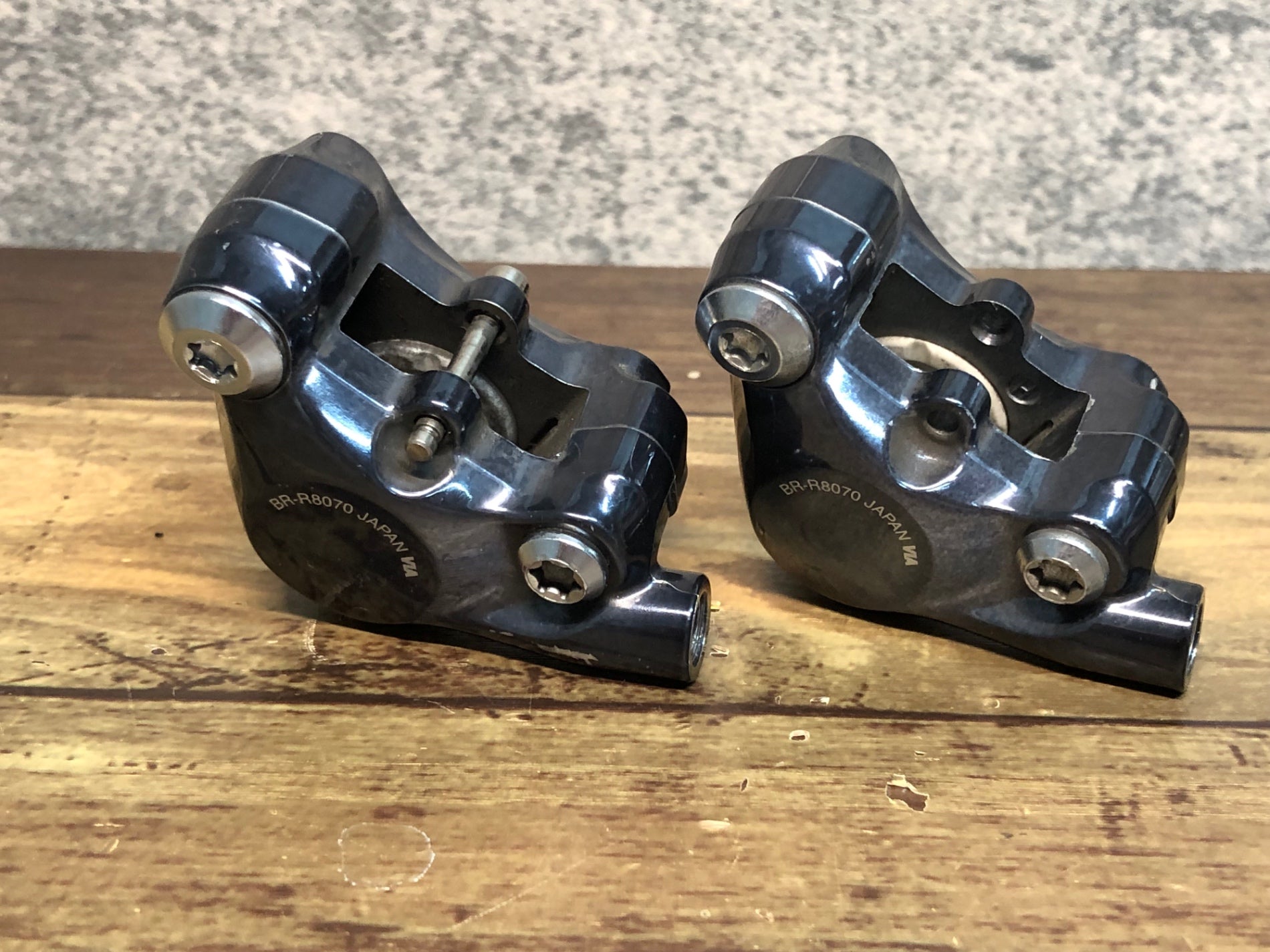 SHIMANO アルテグラBR-R8070 キャリパーブレーキ前後セット Amazon.co.jp: シマノ 油圧ディスクブレーキ BR-R8070 ULTEGRA