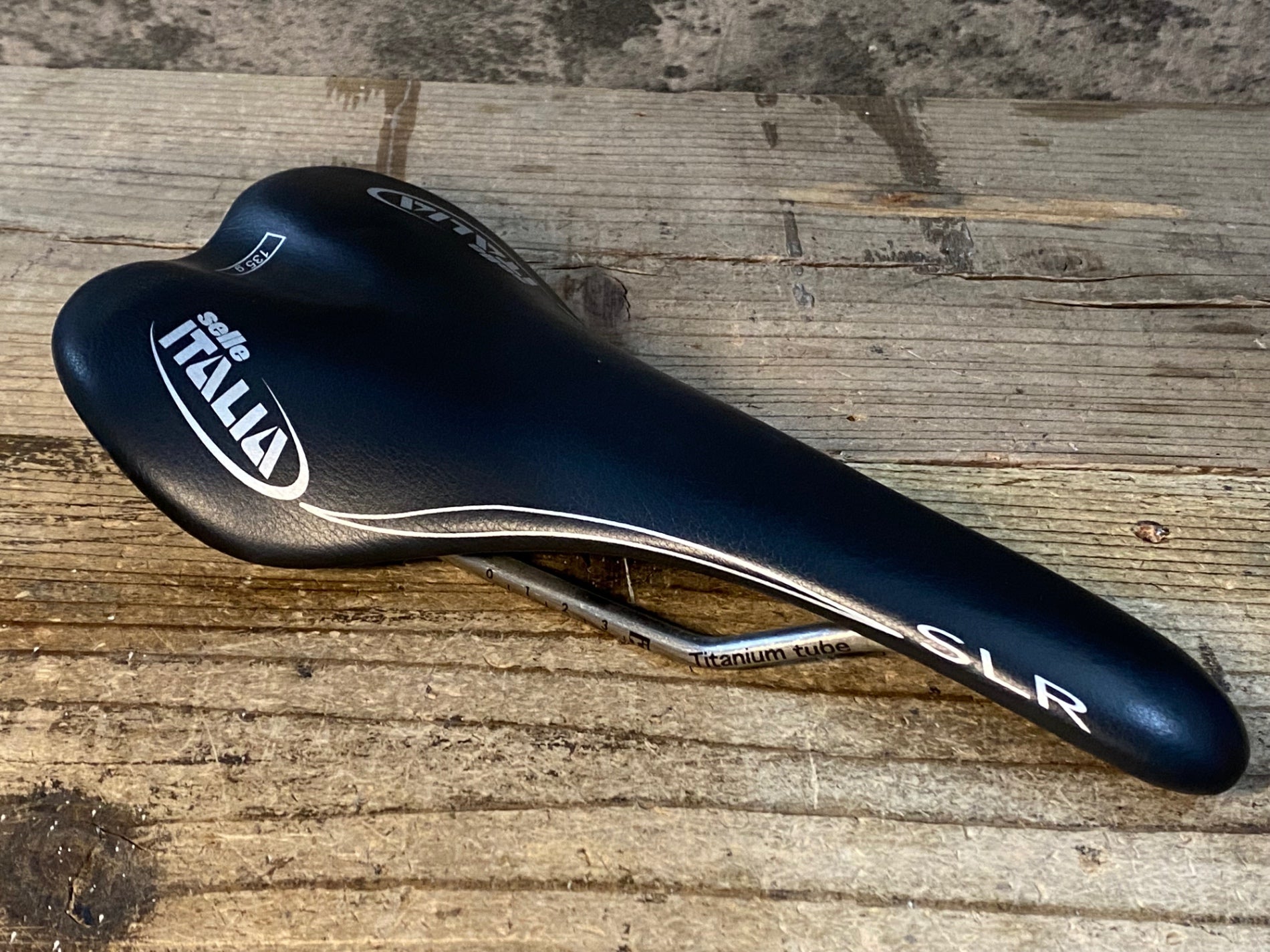 JW814 セライタリア SELLE ITALIA SLR サドル 黒 チタンレール – BICI
