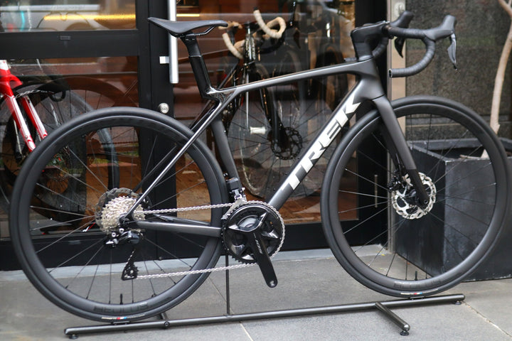 トレック TREK マドン MADONE SL6 GEN8 2025モデル Mサイズ シマノ 105 R7170 Di2 12S カーボン ロードバイク 【東京南麻布店】