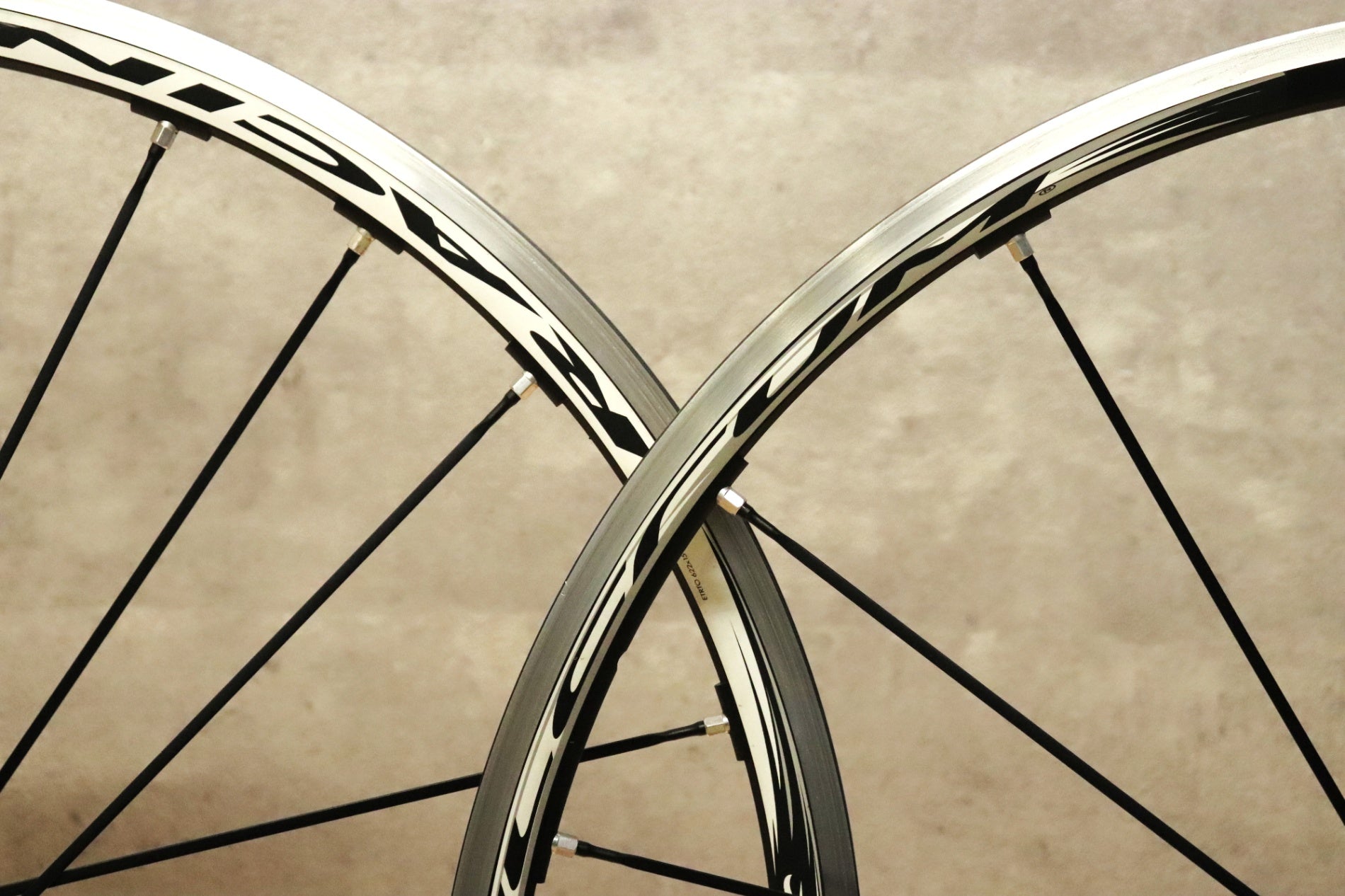 フルクラム FULCRUM レーシングゼロ RACINGZERO アルミ クリンチャー