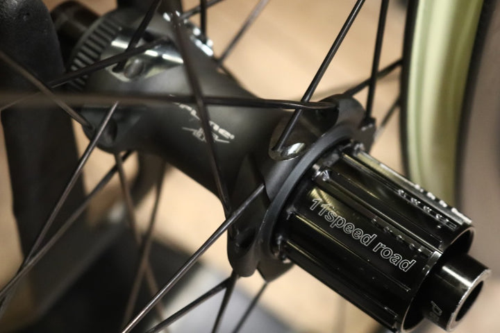 DT SWISS PRC 1400 SPLINE DB 35 カーボン チューブレス ホイールセット シマノ12/11S ワイドリム 18C 【東京南麻布店】