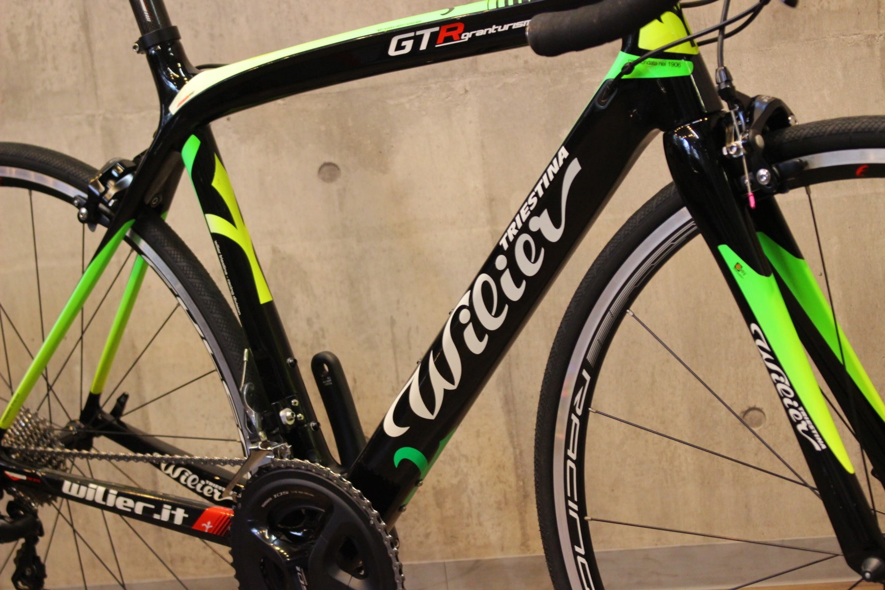 ウィリエール WILIER GTR 2016 Mサイズ シマノ 105 5800 MIX 11s