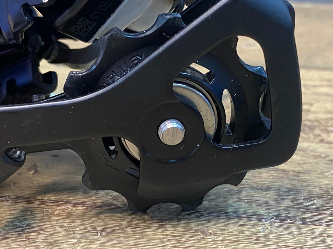 JF867 シマノ SHIMANO アルテグラ ULTEGRA RD-6870 リアディレイラー 11S Di2 ※ディレイラーハンガー歪みのためジャンク