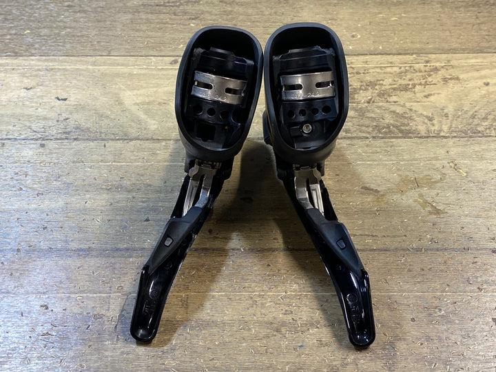 KQ621 シマノ SHIMANO 105 ST-5700 STIレバー 2x10S ※変速不良のためジャンク