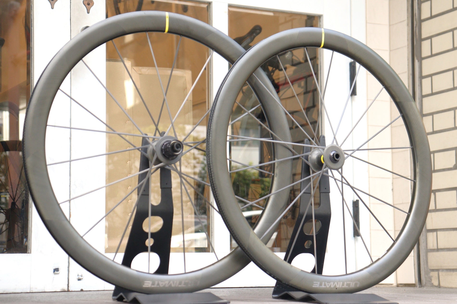 MAVIC コスミックカーボンアルチメイト 19c チューブレス マヴィック MAVIC コスミック アルチメイト COSMIC ULTIMATE 45 DISC