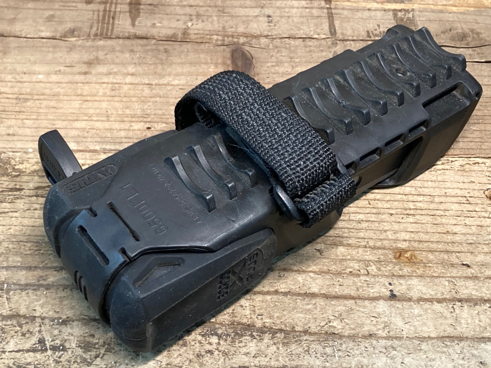 IN503 アブス ABUS Bordo Granit X-Plus 6500 ブレードロック 鍵 黒
