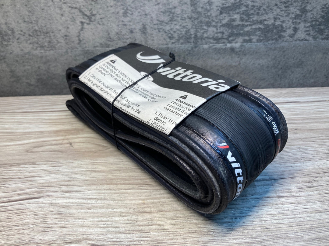 JK160 ヴィットリア vittoria コルサ CORSA GRAPHENE 2.0 チューブレスレディ タイヤ 700x25c 未使用