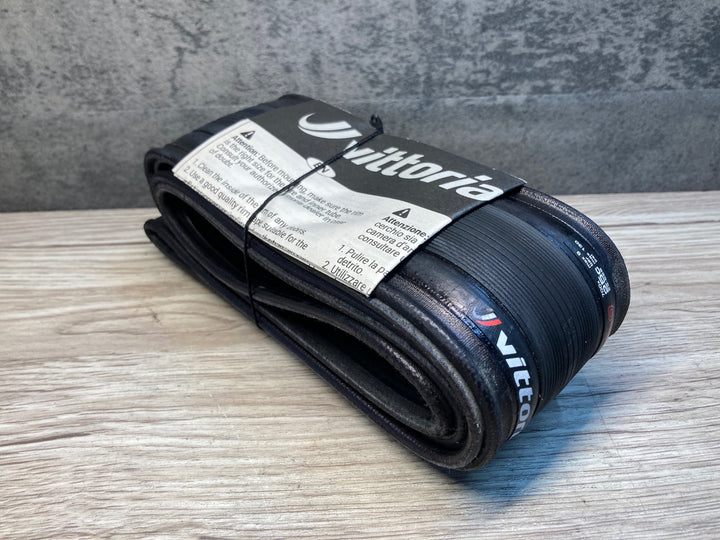JK160 ヴィットリア vittoria コルサ CORSA GRAPHENE 2.0 チューブレスレディ タイヤ 700x25c 未使用