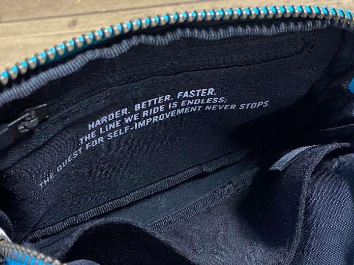 KB440 ラファ Rapha TEAM SKY ESSENTIALS CASE サイクルポーチ 黒