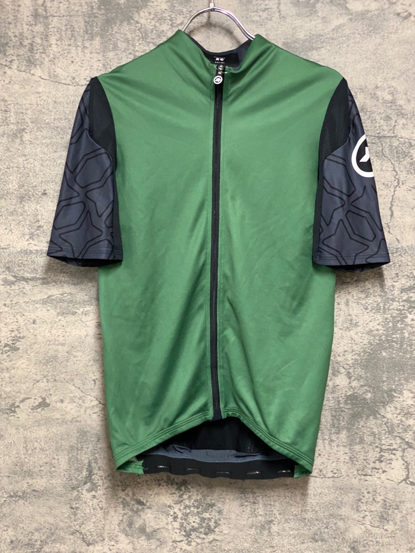 ASSOS サイクリングウェア【XL】半袖 ジャージ 後ろポケット 黒 緑 白