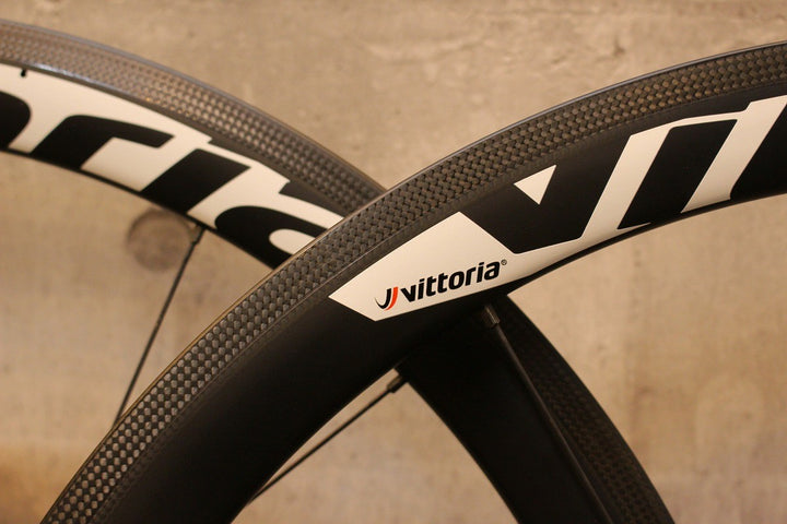 ヴィットリア VITTORIA イリュージョン ELUSION CARBON 42 カーボン チューブレスレディ シマノ 11/12S ワイドリム 17C【名古屋店】
