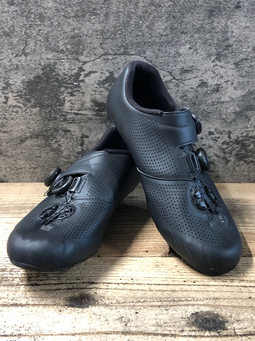 KD265 シマノ SHIMANO RC7 SHRC701M L01E WIDE ビンディングシューズ 黒 BOA 3穴 EU43