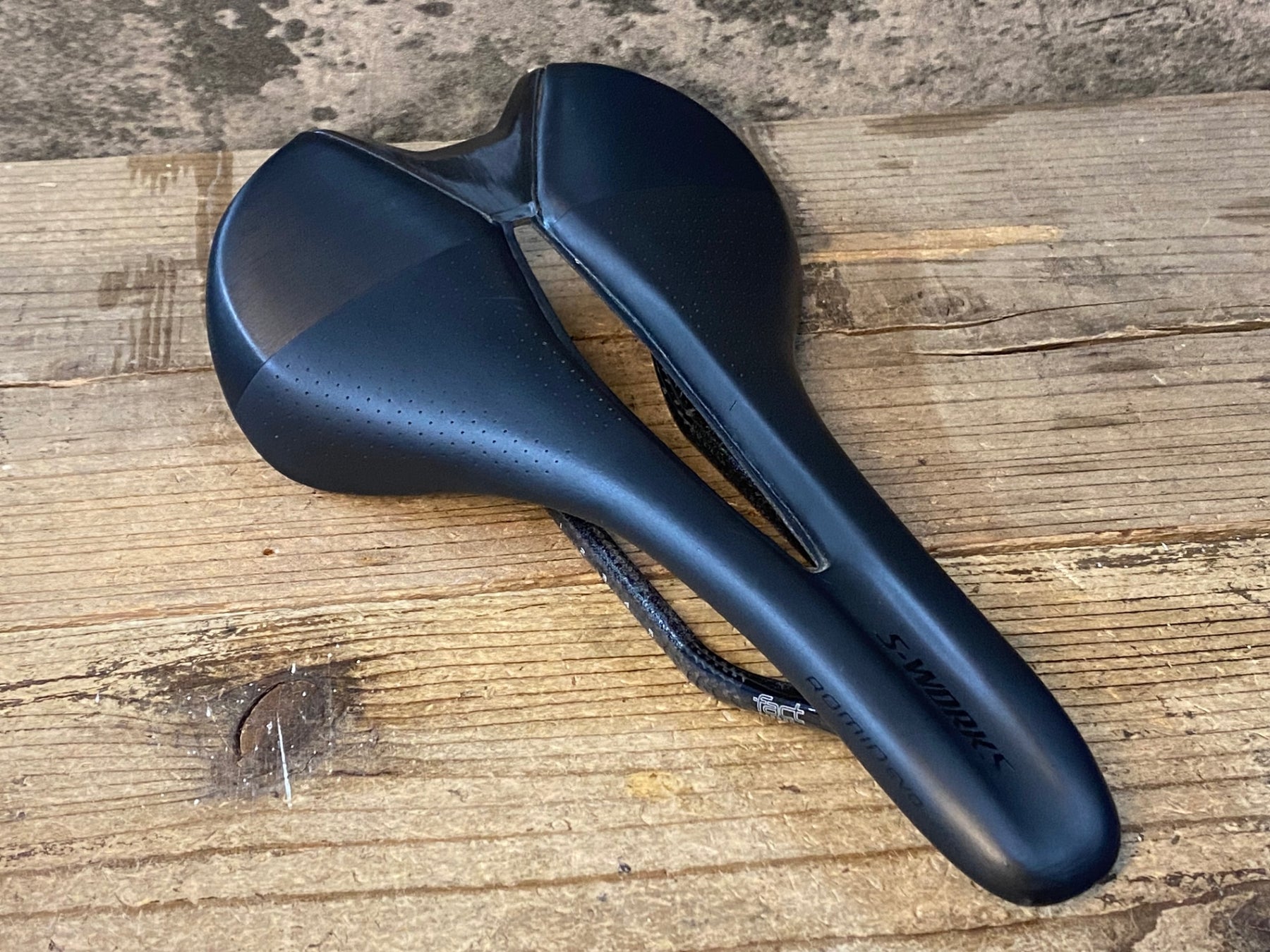 JX836 スペシャライズド SPECIALIZED S-WORKS ROMIN EVO サドル