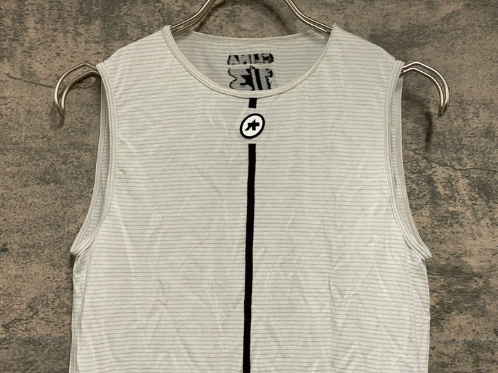 JO786 アソス ASSOS スキンレイヤー SKIN LAYER ノースリーブ 白 Mサイズ