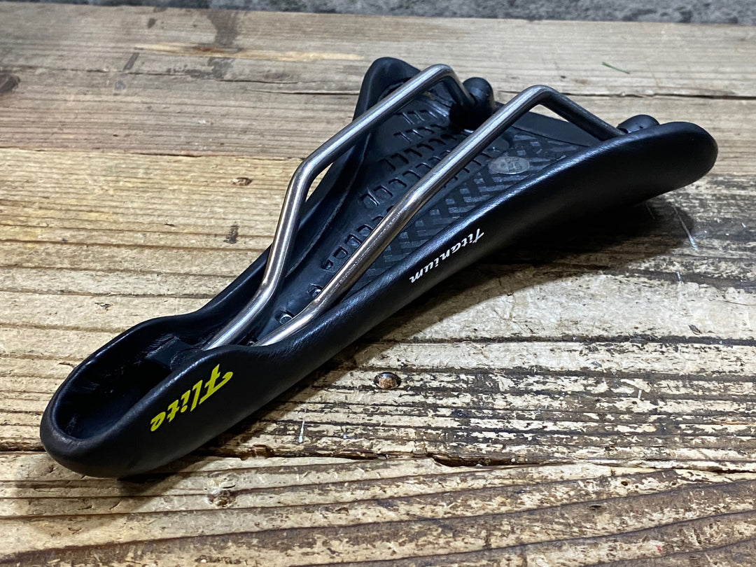 KK762 セライタリア SELLE ITALIA Flite Titanium サドル 黒