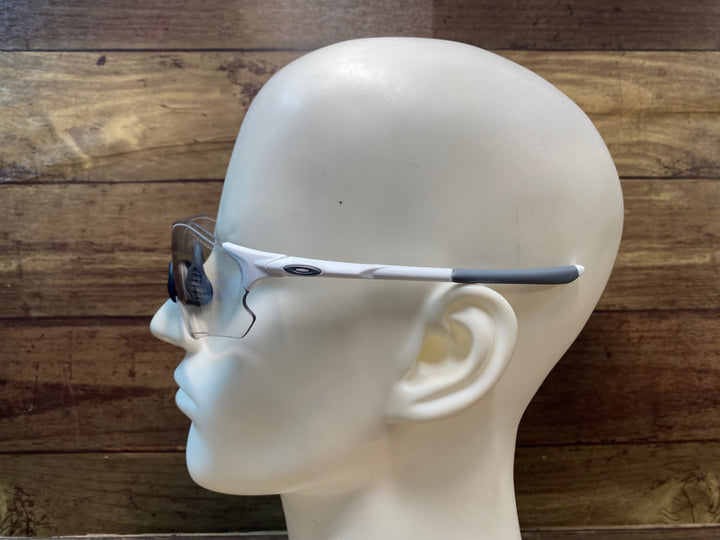 IH385 オークリー OAKLEY EVZERO PATH AF サングラス 調光レンズ 白