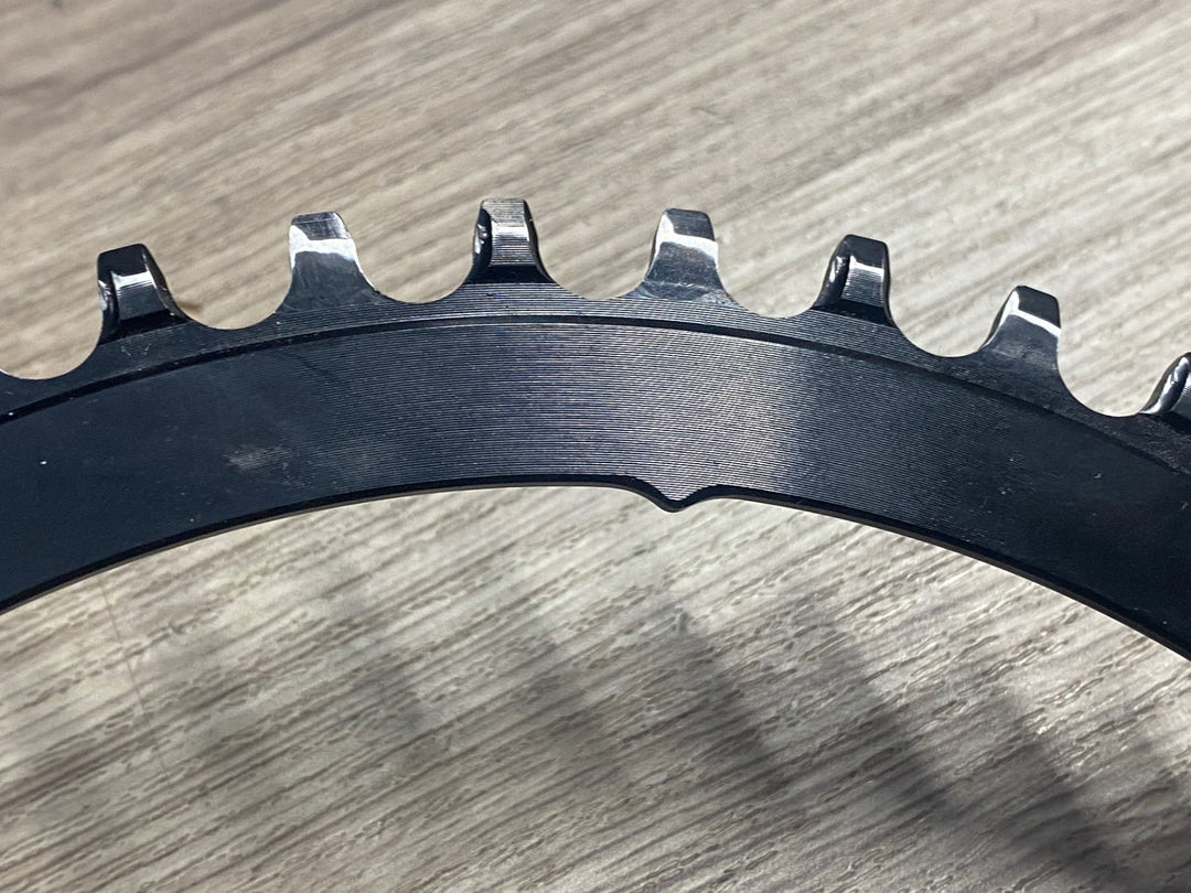 KK851 ウルフトゥース WOLF TOOTH DROP STOP B SH 110 BCD チェーンリング ナローワイド 50T シマノ用
