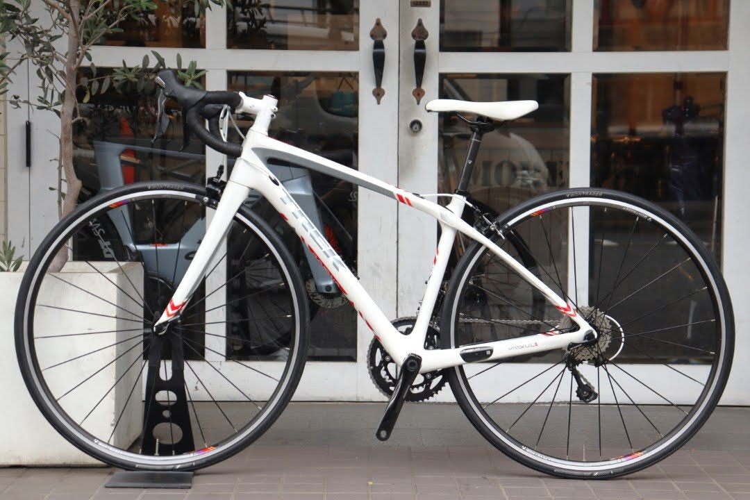 トレック TREK シルク SILQUE S 2015モデル 47サイズ シマノ 105 5800 11S カーボン ロードバイク 【横浜店】