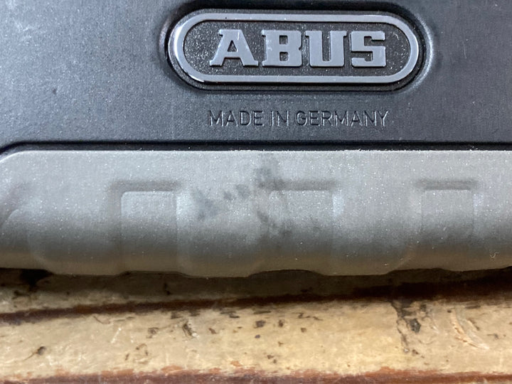 KB359 アブス ABUS Granit X-Plus 540 U字ロック 鍵