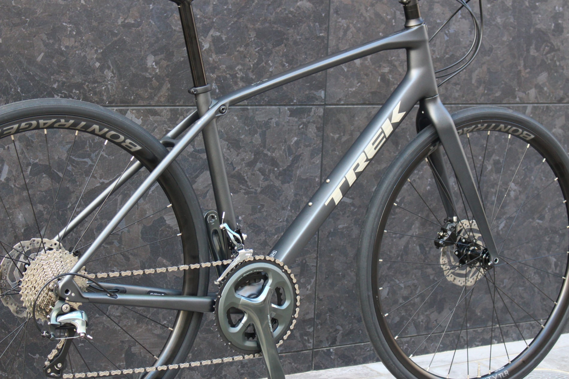 トレック TREK FX SPORT5 DISC 2021年モデル Mサイズ シマノ