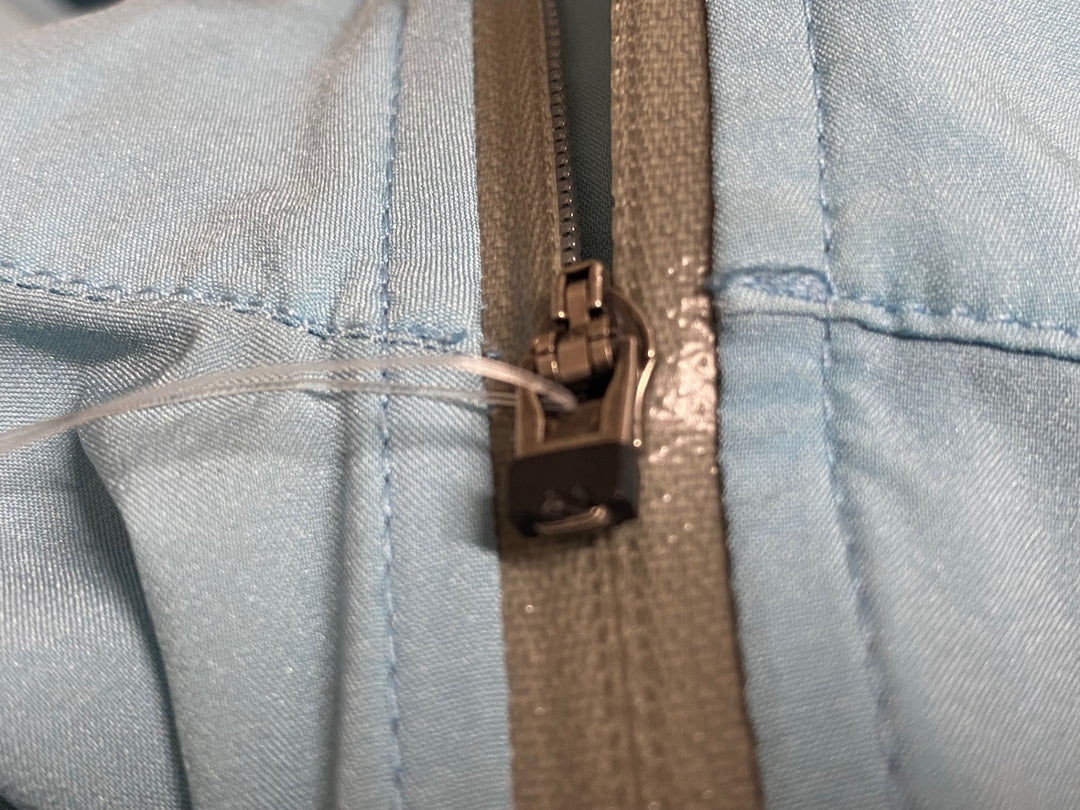 KA863 ラファ Rapha WIND JACKET 長袖 ウインドブレイカー 水色 M ※チャック取手破損