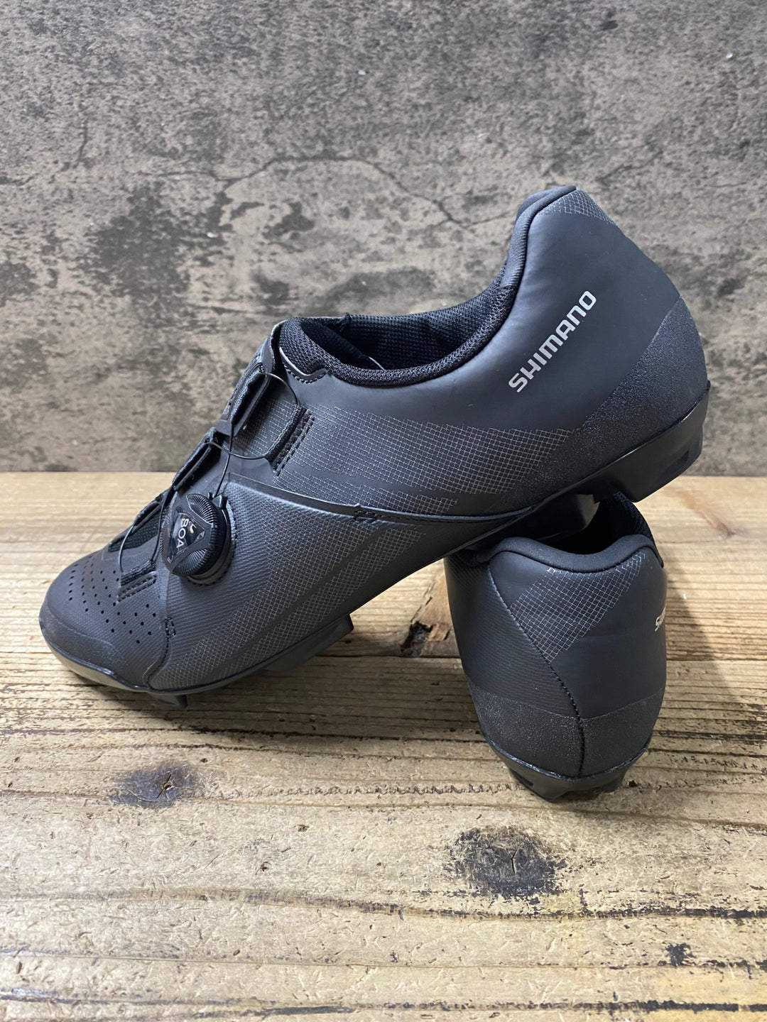 KJ341 シマノ SHIMANO XC3 SHXC300M ビンディングシューズ 黒 EU43