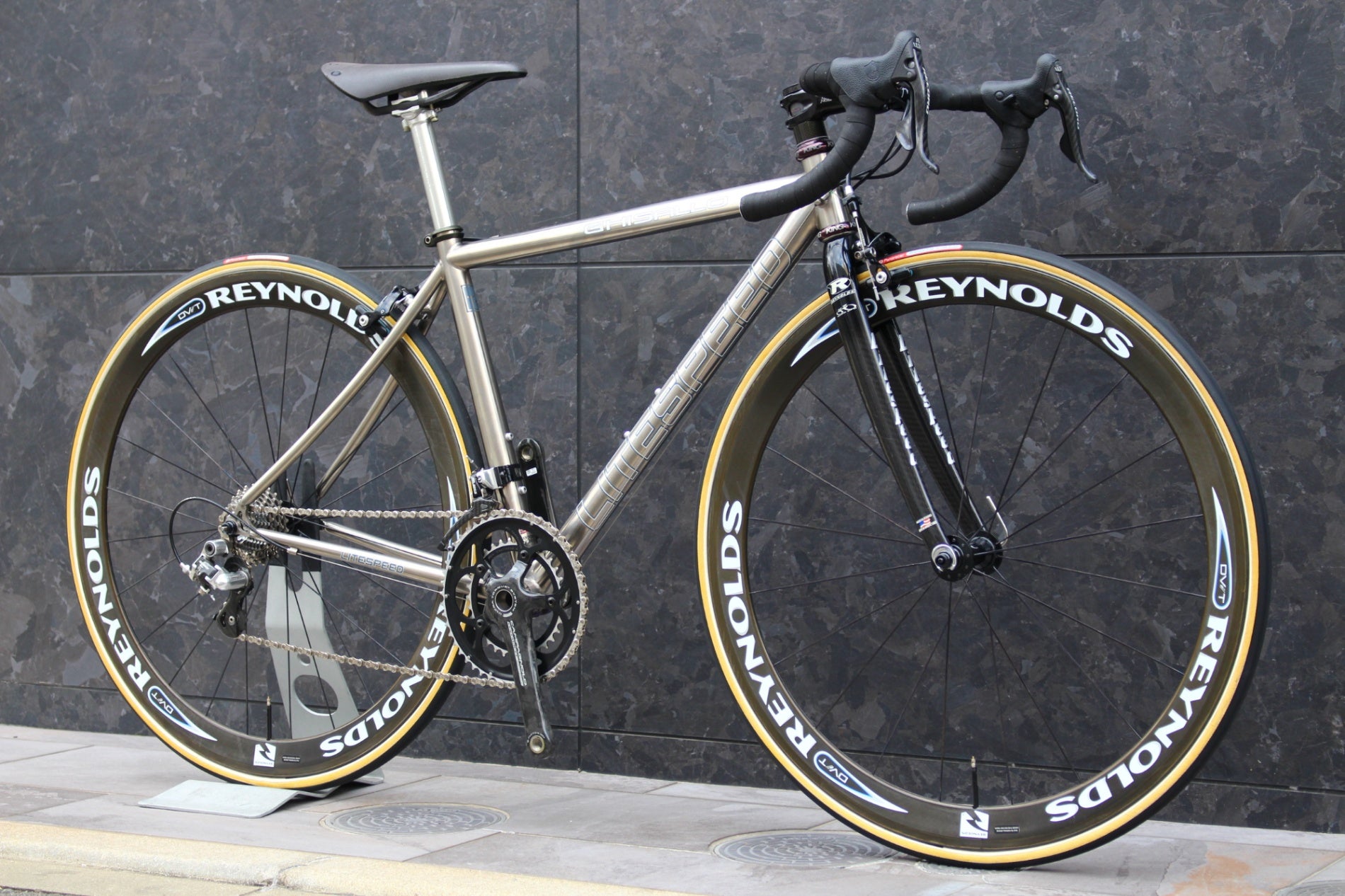 ライトスピード LITESPEED ギサロ GHISALLO カンパニョーロ レコード
