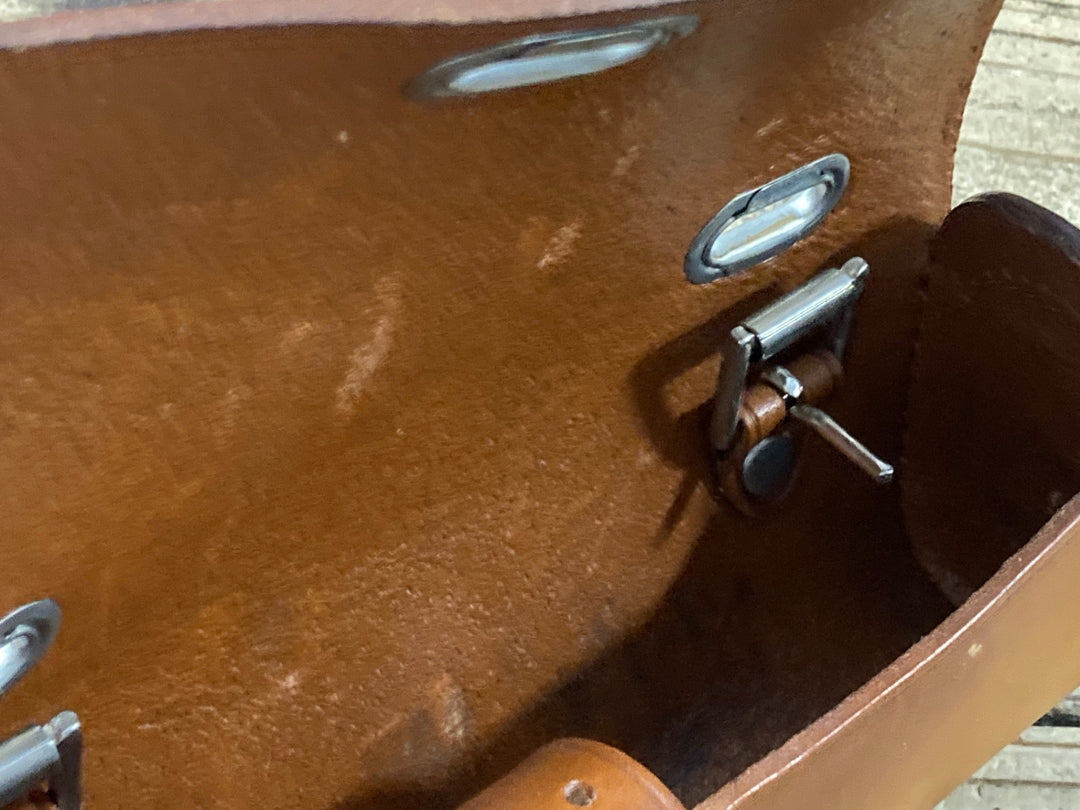 KJ649 ブルックス BROOKS ツールバッグ TOOL BAG サドルバッグ ブラウン レザー ※シミ汚れあり