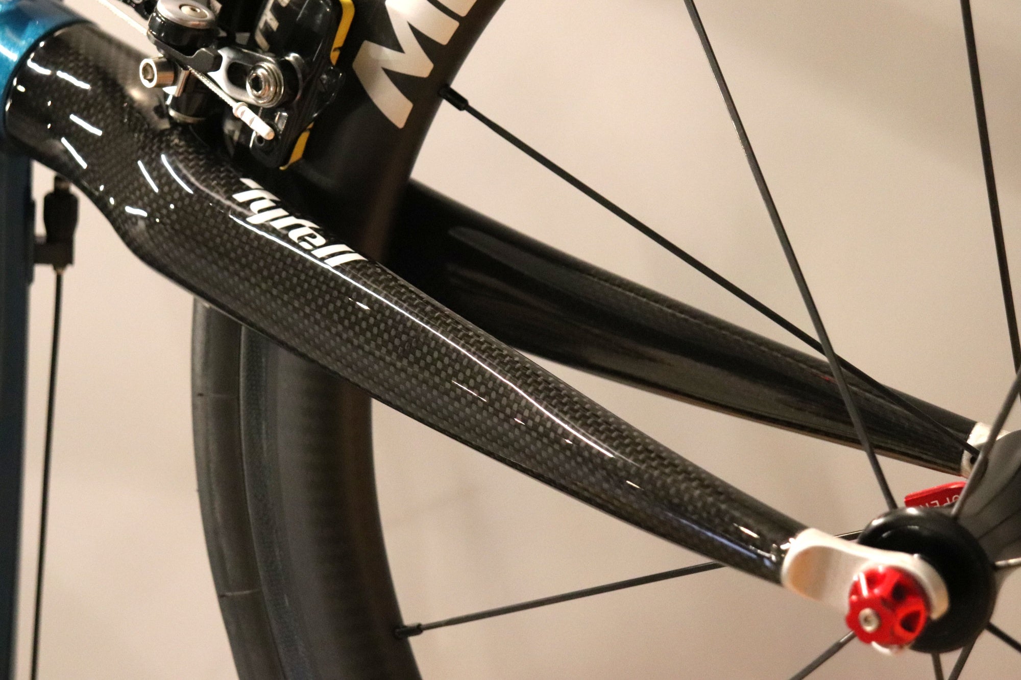 タイレル Tyrell CSi スラム RED MIX 11S アルミ カーボンバック 20