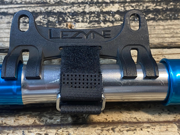 JF909 レザイン LEZYNE PRESSURE DRIVE 携帯空気入れ 青