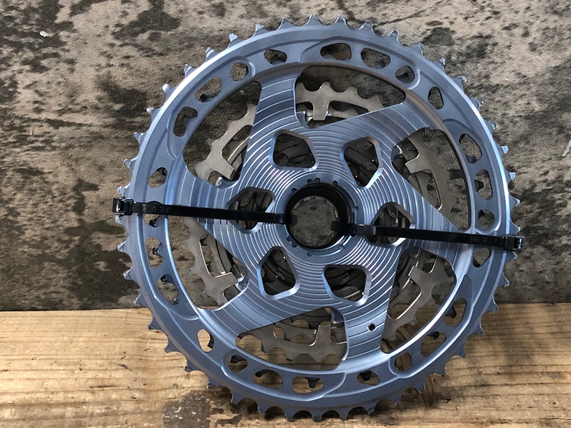 JW891 イーサーティーン e*thirteen Helix R スプロケット 9-45T 12s