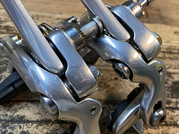 IQ796 カンパニョーロ CAMPAGNOLO コーラス CHORUS キャリパーブレーキ 前後セット シルバー ※ブレーキシュー社外品