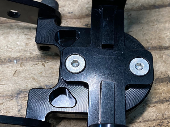 JN903 レックマウント REC-MOUNTS 両持 サイクルコンピューターマウント Φ31.8 ガーミン キャットアイ