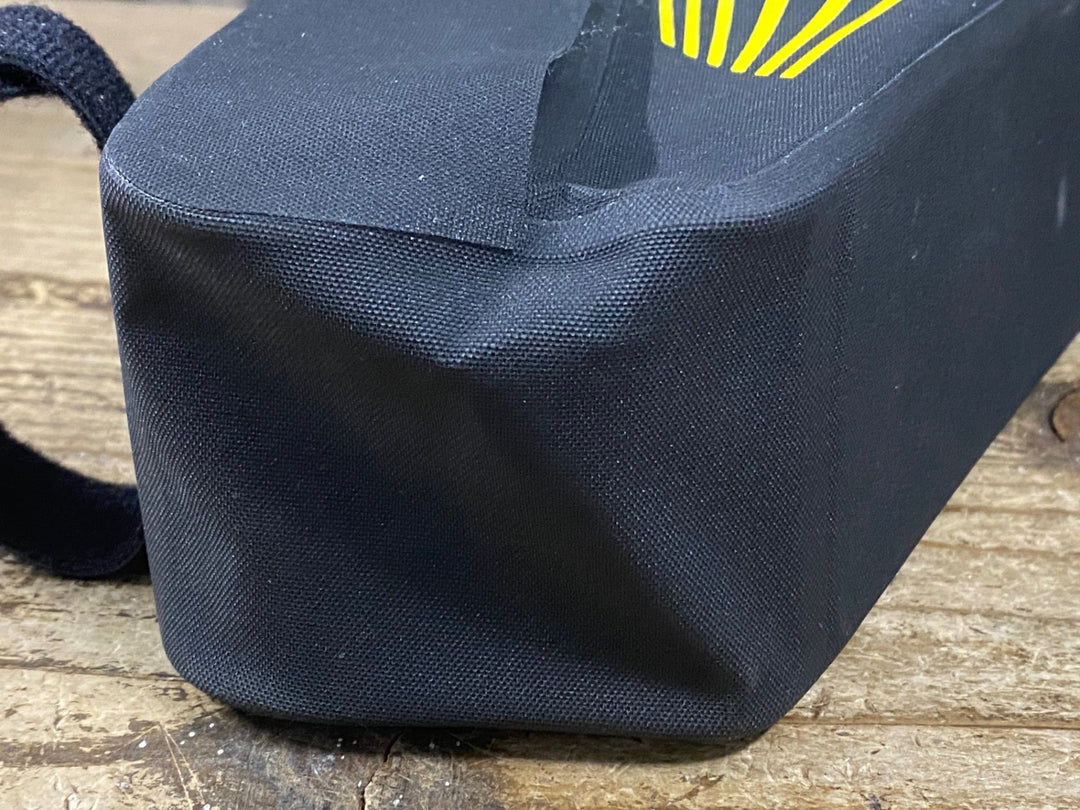 KO027 アピデュラ APIDURA レーシング フレームパック 防水 フレームバッグ 2.4L