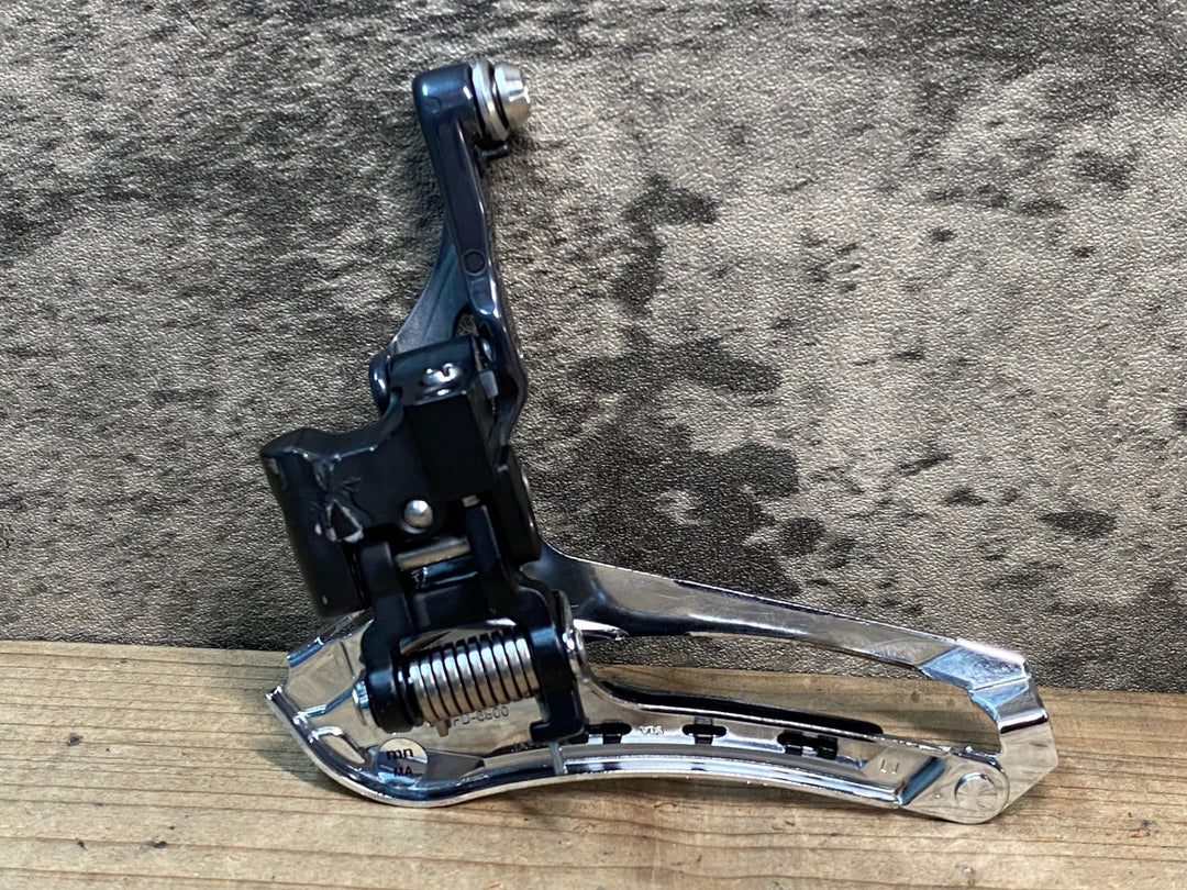 JK552 シマノ SHIMANO アルテグラ ULTEGRA FD-6800 直付 フロントディレイラー ※取付ボルト欠品