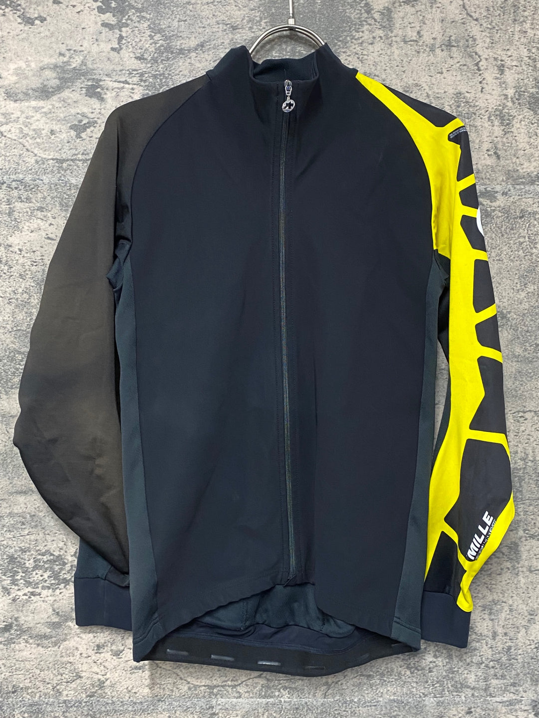 JE925 アソス ASSOS intermedaite evo jaket Sサイズ 黒/黄