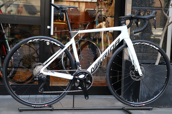 メリダ MERIDA スクルトゥーラ SCULTURA 6000 2022モデル 48サイズ シマノ 105 R7170 Di2 12S カーボン ロードバイク 【東京南麻布店】