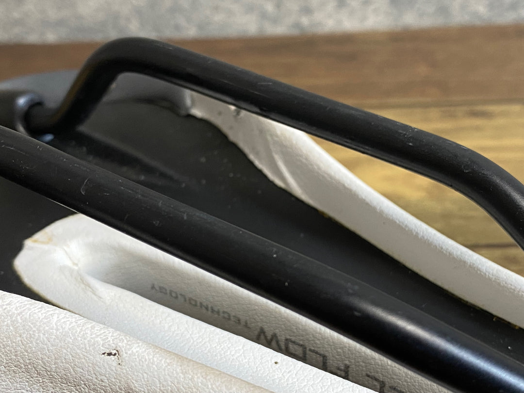 JQ426 セライタリア selle italia SLR GEL FLOW サドル 白 MANGANESEレール