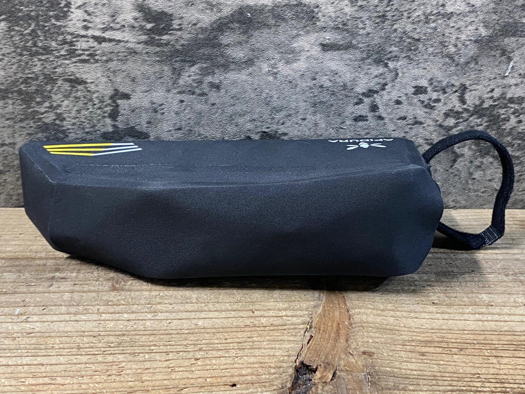 KB168 アピデュラ APIDURA RACING TOP TUBE PACK 1L トップチューブバッグ