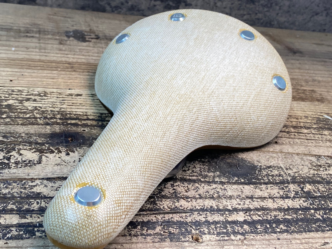 JJ116 ブルックス BROOKS カンビウム CAMBIUM C17 サドル ベージュ
