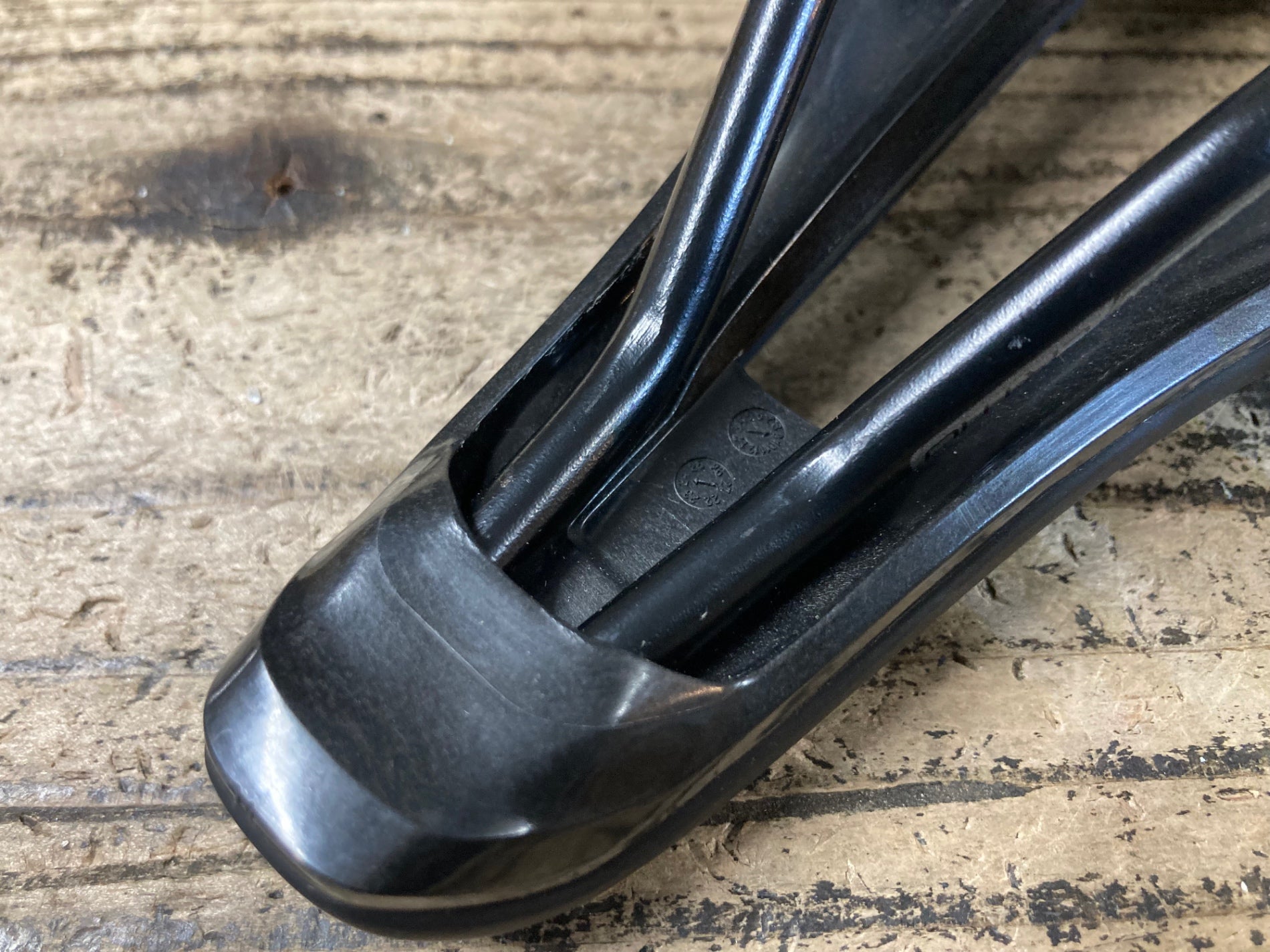 JU420 スペシャライズド SPECIALIZED パワー POWER COMP サドル 黒